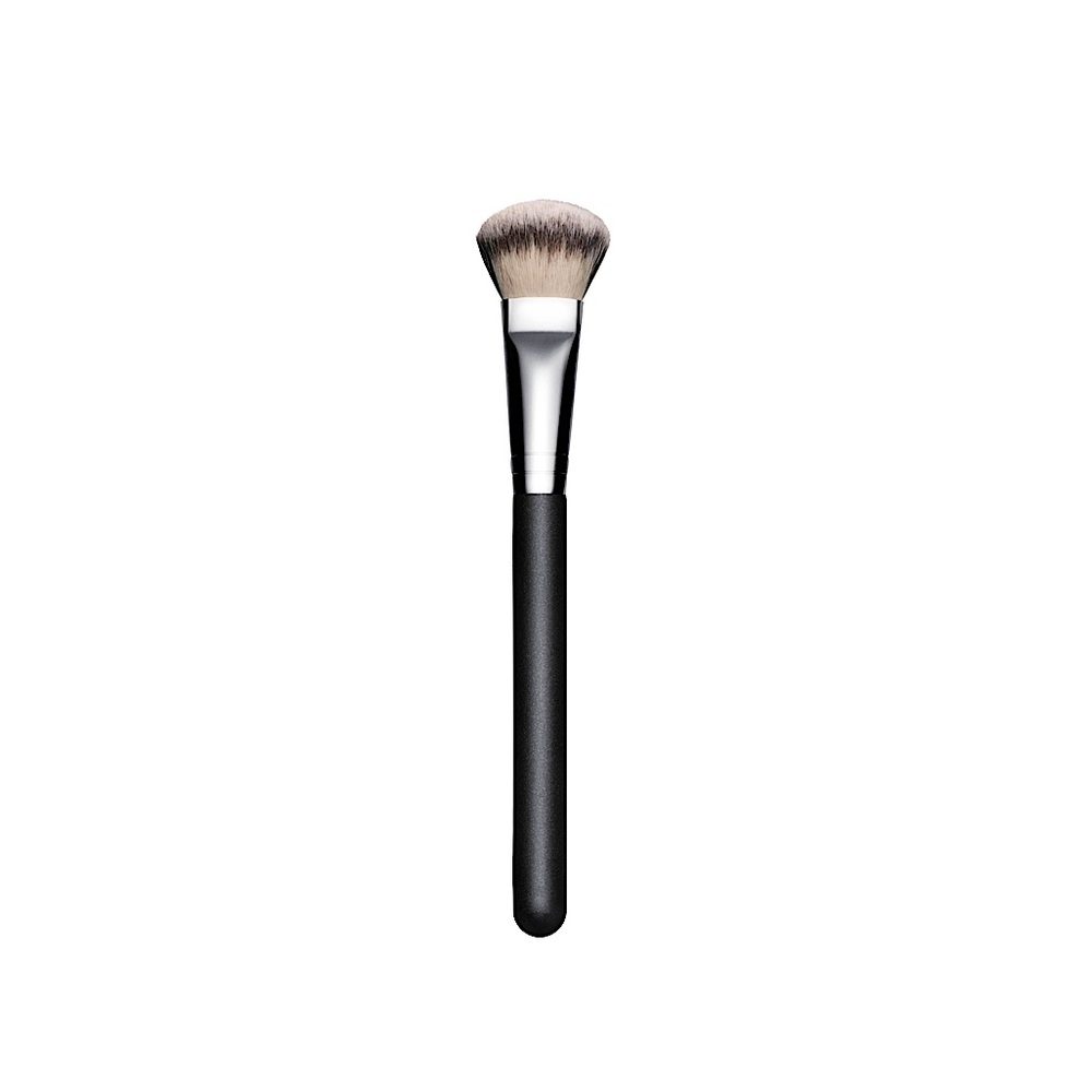 MAC Cosmetics 128S Synthetic Split Fibre Cheek Brush